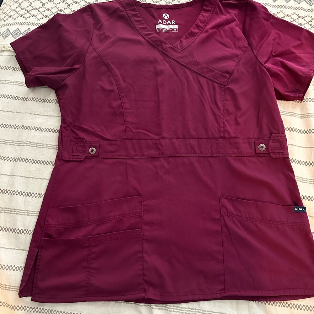 Adar scrub set